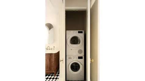 428 W 20th Street New York City NY 10011