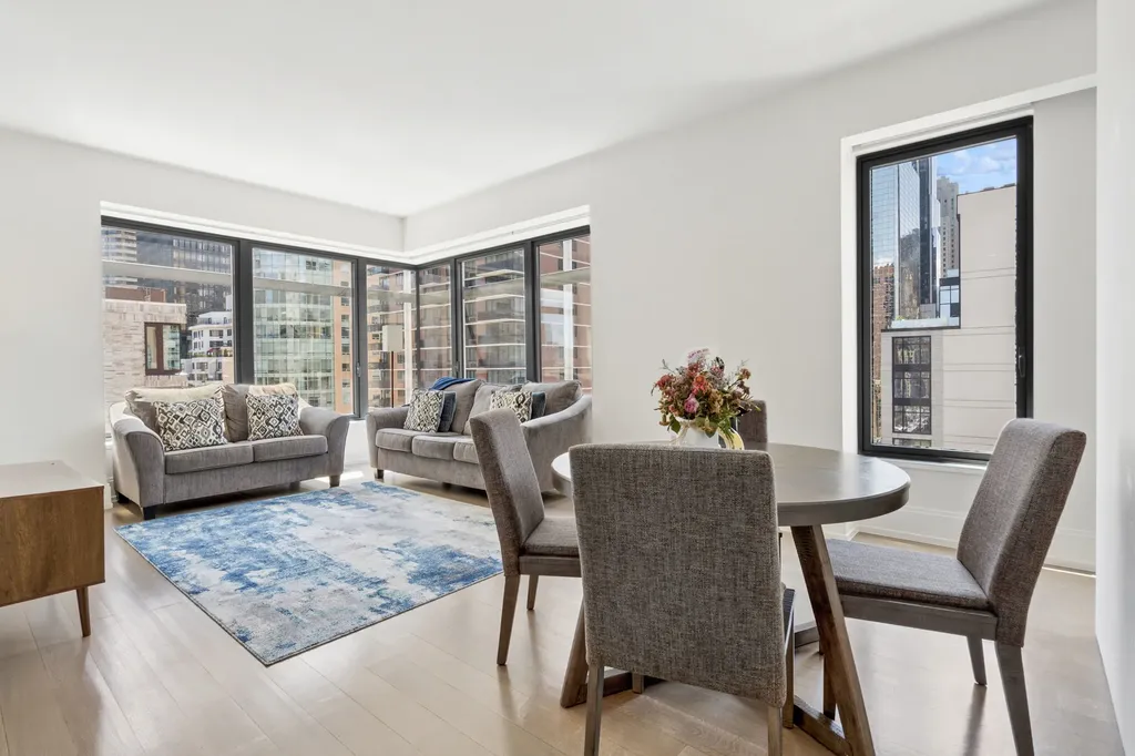 301 E 50th Street New York City NY 10022