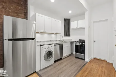 529 E 88th Street New York City NY 10128