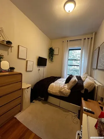 419 W 44th Street New York City NY 10036