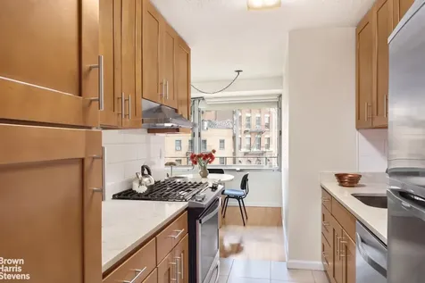 180 Park Row New York City NY 10038