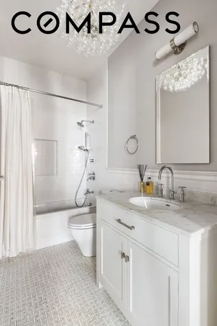 304 E 82nd Street New York City NY 10028