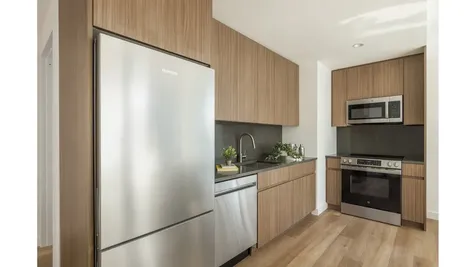 89 Dekalb Avenue New York City NY 11201