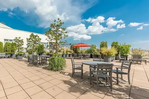 27-28 Thomson Avenue New York City NY 11101