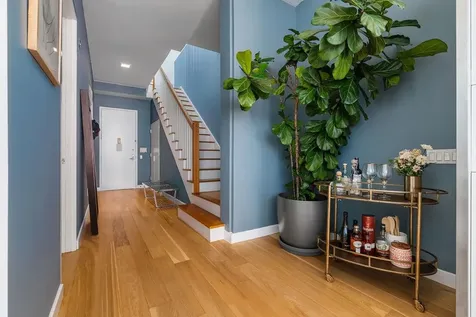 27-28 Thomson Avenue New York City NY 11101