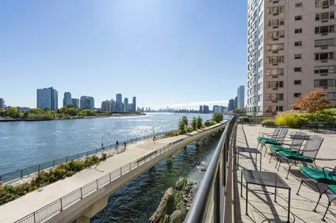 25 Sutton Place S New York City NY 10022