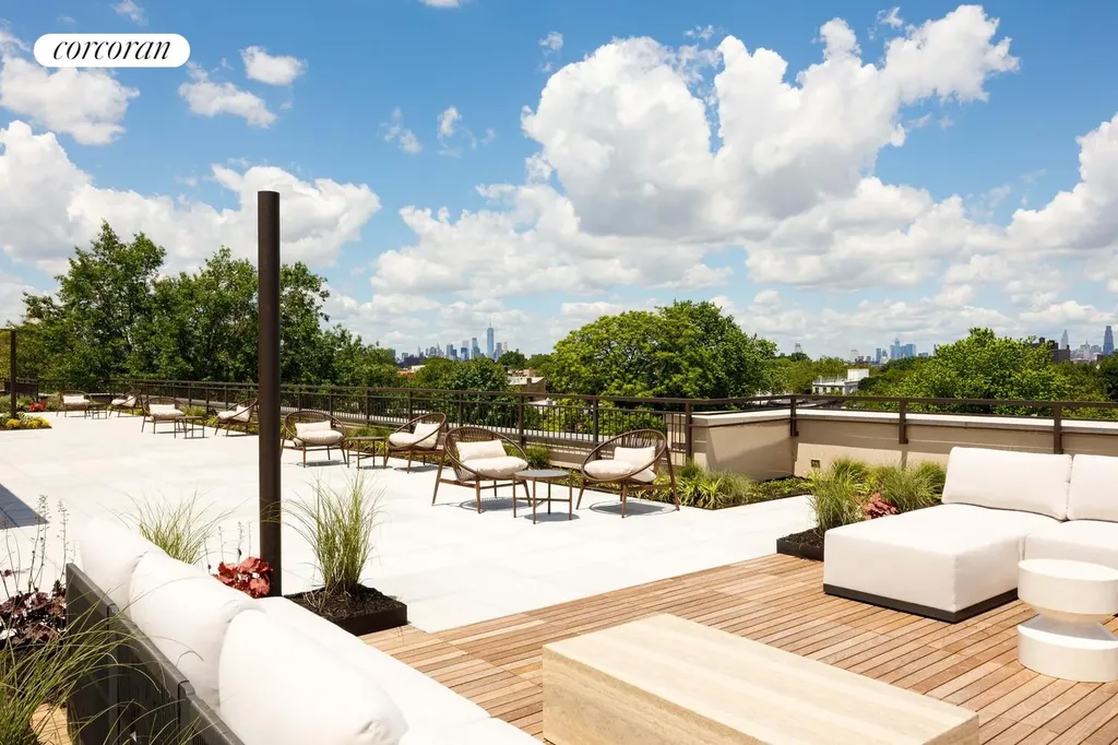 194 Bainbridge Street New York City NY 11233