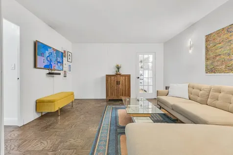 305 E 24th Street New York City NY 10010