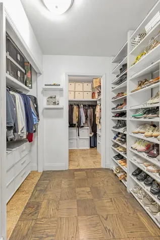 305 E 24th Street New York City NY 10010