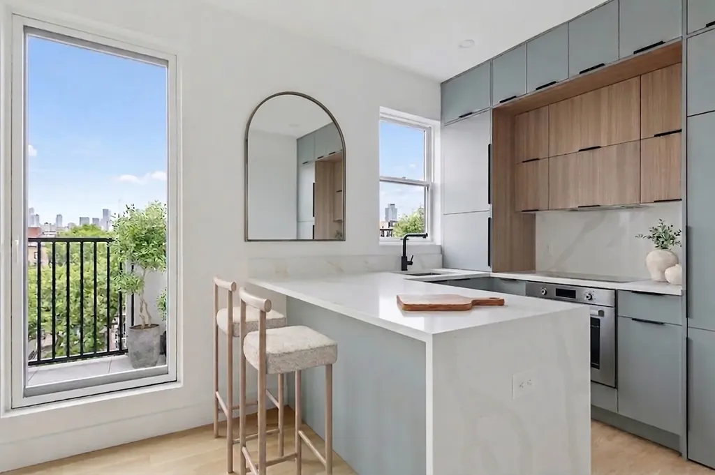 831 Knickerbocker Avenue New York City NY 11207