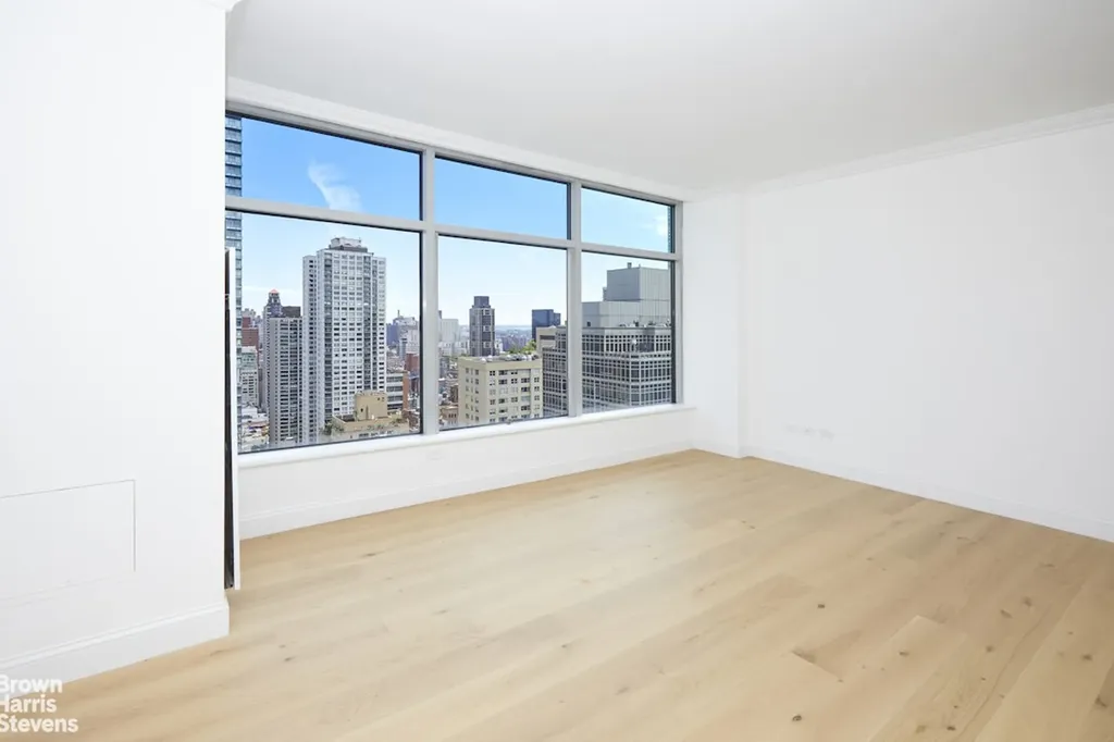 250 E 54th Street New York City NY 10022