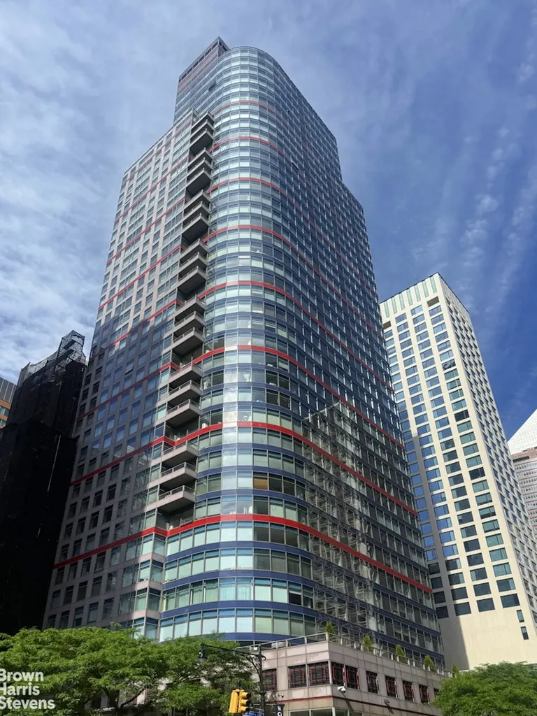 250 E 54th Street New York City NY 10022