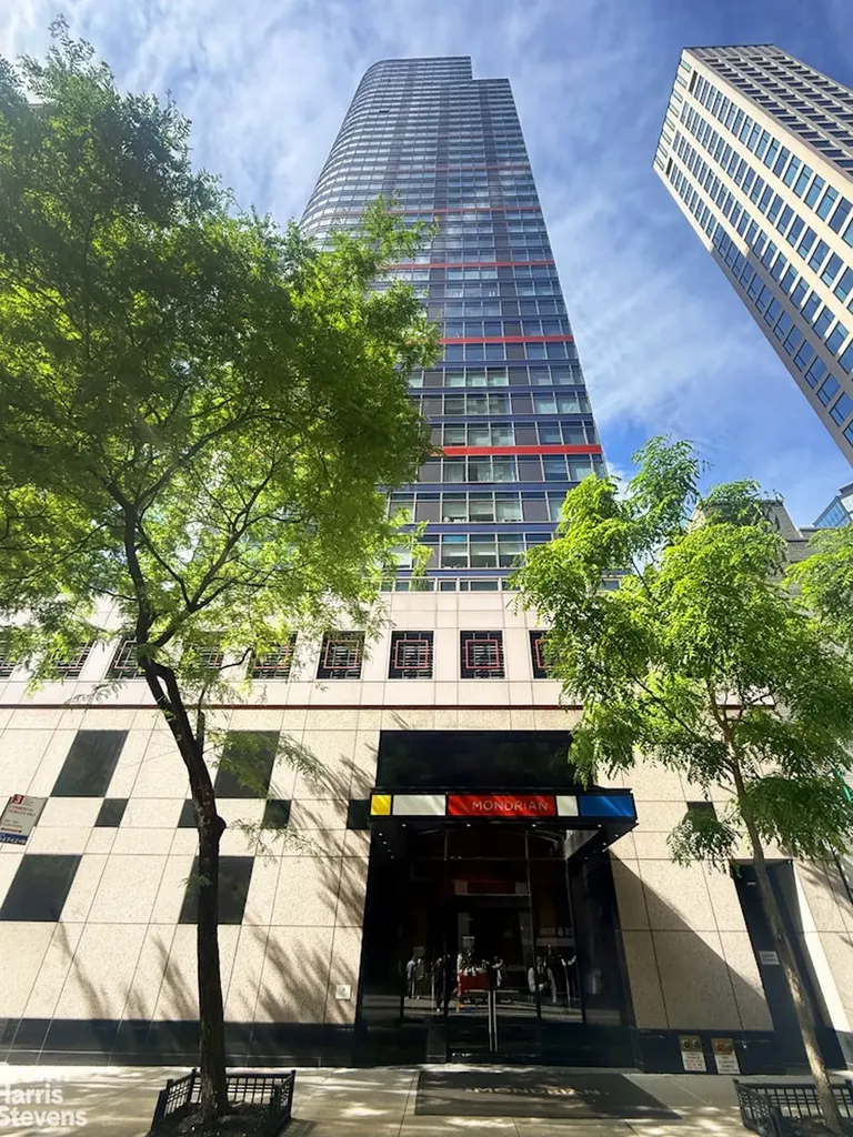 250 E 54th Street New York City NY 10022