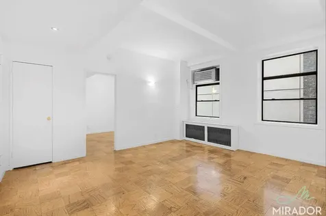 132 E 45th Street New York City NY 10017
