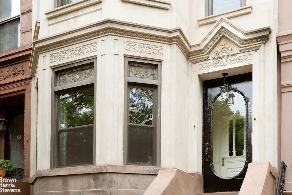 233 Decatur Street New York City NY 11233
