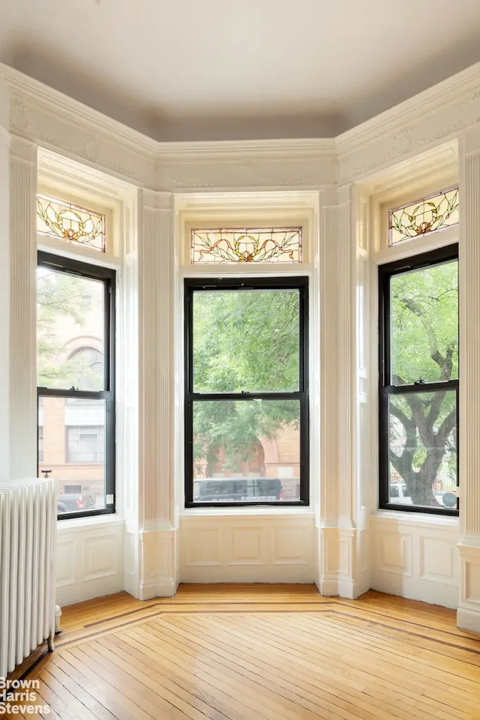 233 Decatur Street New York City NY 11233