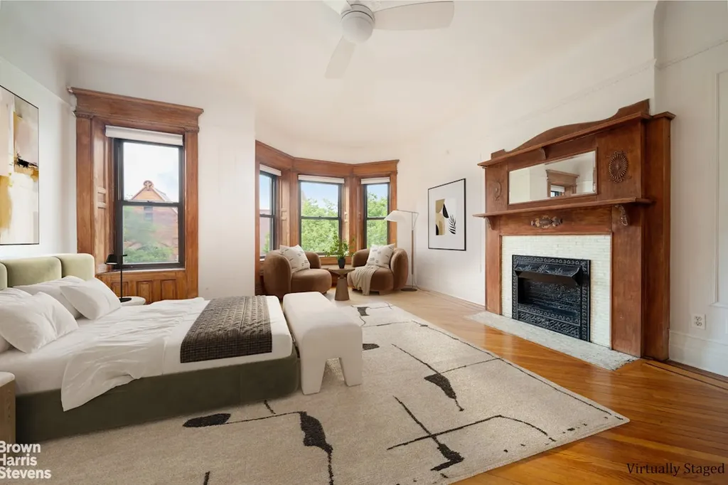 233 Decatur Street New York City NY 11233