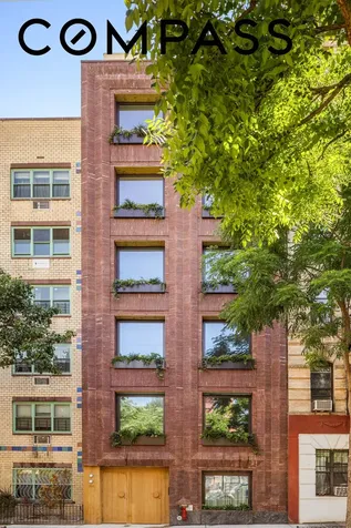 256 E 4th Street New York City NY 10009