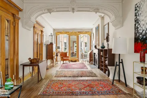 29 Grove Street New York City NY 10014
