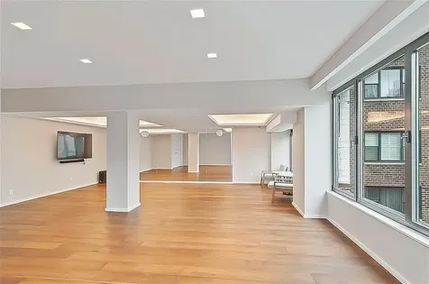 340 E 64th Street New York City NY 10065