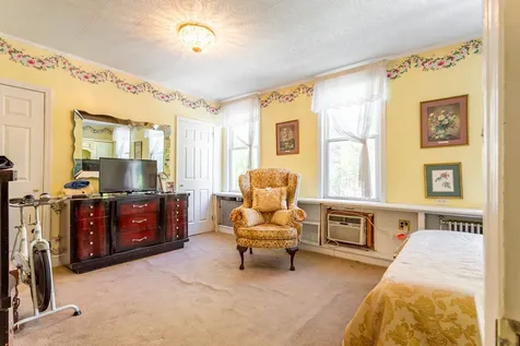 65-26 38th Avenue New York City NY 11377