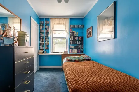 65-26 38th Avenue New York City NY 11377
