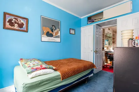 65-26 38th Avenue New York City NY 11377