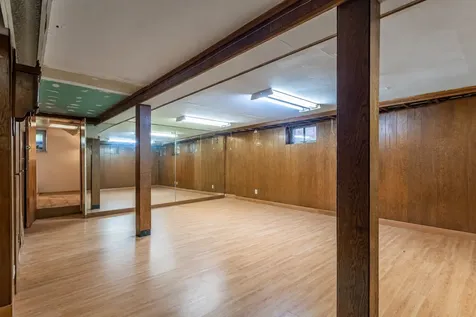65-26 38th Avenue New York City NY 11377