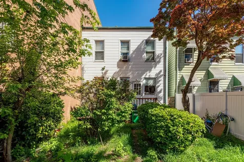 65-26 38th Avenue New York City NY 11377