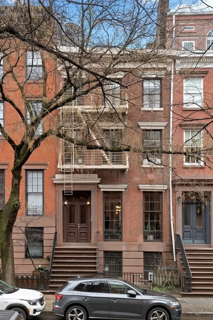 325 W 22nd Street New York City NY 10011