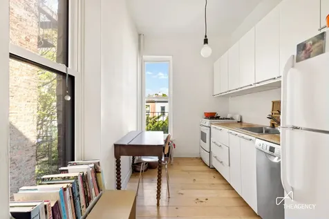 582 Morgan Avenue New York City NY 11222
