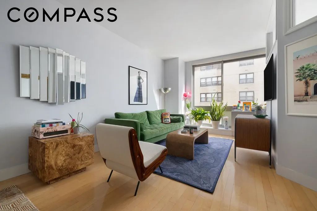 242 E 25th Street New York City NY 10010