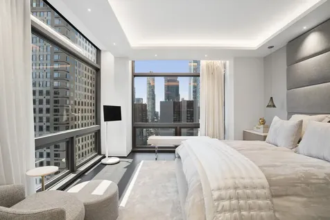 721 5th Avenue New York City NY 10022
