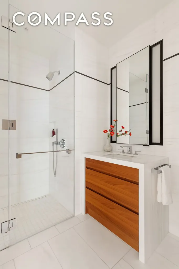 277 5th Avenue New York City NY 10016