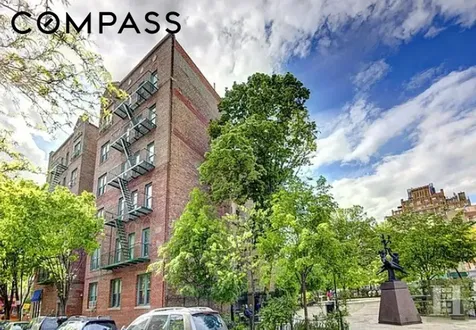 295 W 11th Street New York City NY 10014