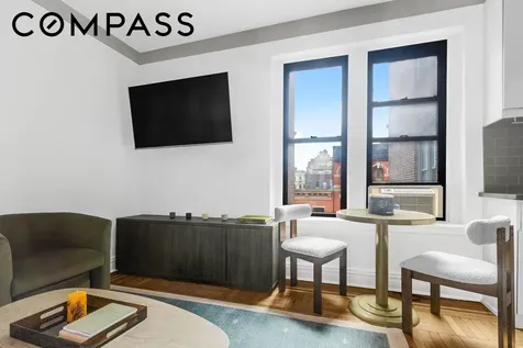 295 W 11th Street New York City NY 10014