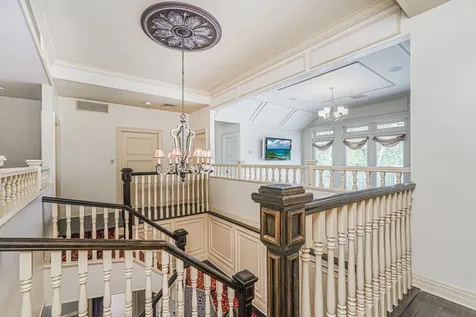 125 Benedict Road New York City NY 10304