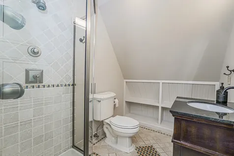 125 Benedict Road New York City NY 10304