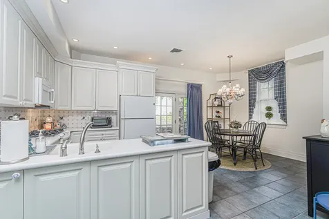 125 Benedict Road New York City NY 10304