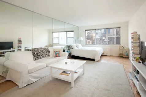 155 E 34th Street New York City NY 10016-0182