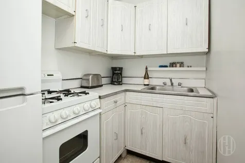 155 E 34th Street New York City NY 10016-0182