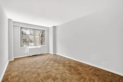 200 E 74th Street New York City NY 10021