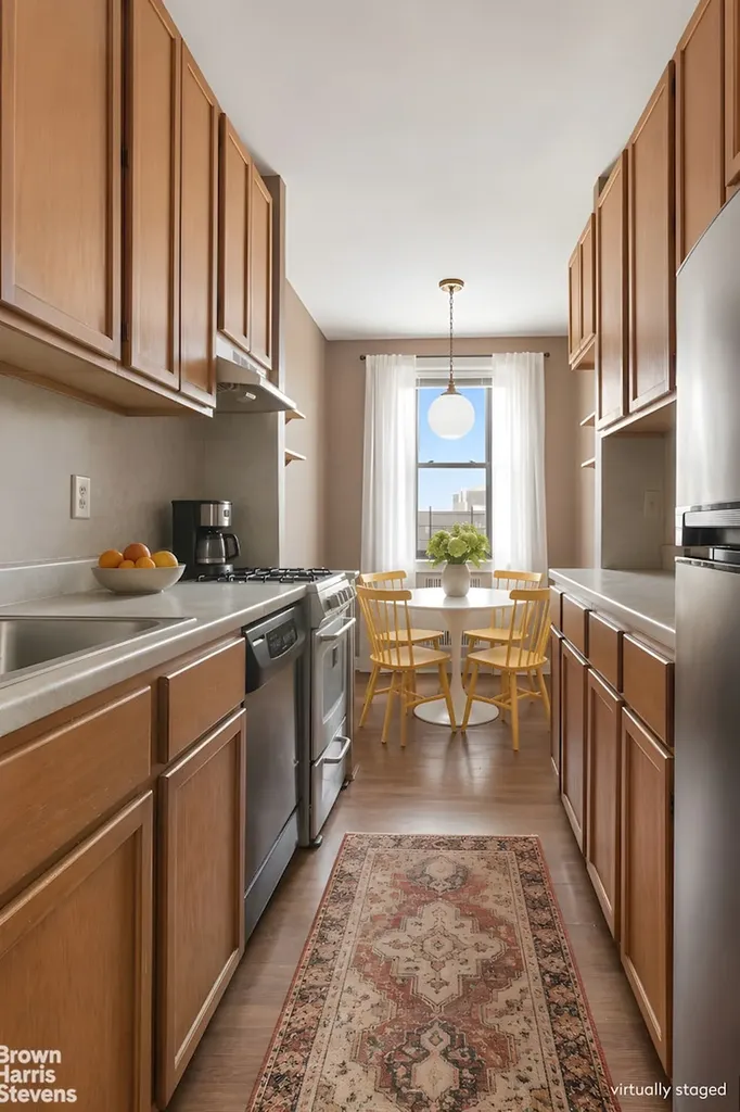 10 Ave P New York City NY 11204