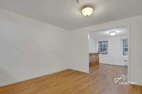 242 W 21st Street New York City NY 10011