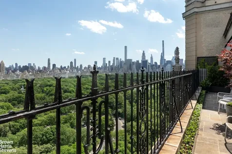 211 Central Park W New York City NY 10024