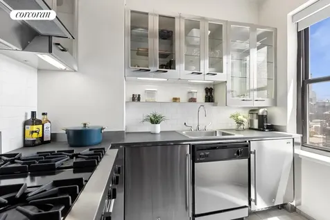 161 W 16th Street New York City NY 10011