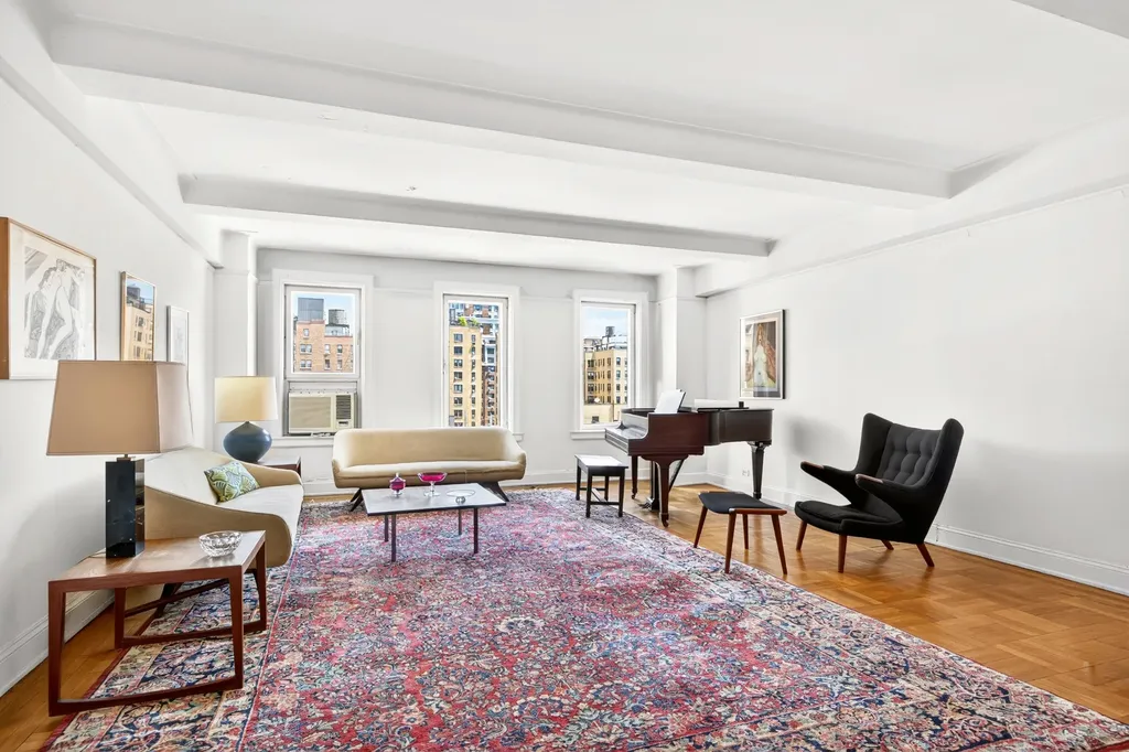 118 Riverside Drive New York City NY 10024