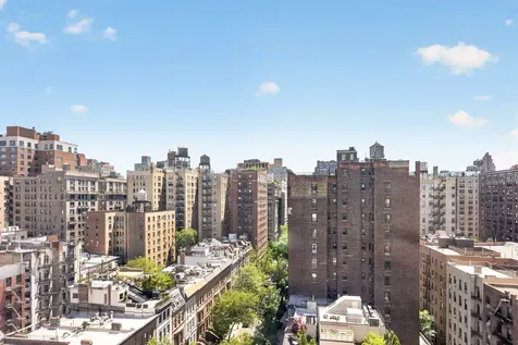 118 Riverside Drive New York City NY 10024
