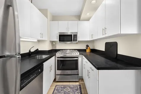 2250 Broadway New York City NY 10024