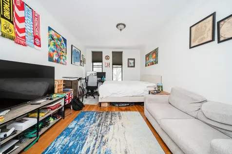 344 W 17th Street New York City NY 10011
